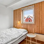 Alissa - 400m From The Sea By Interhome *